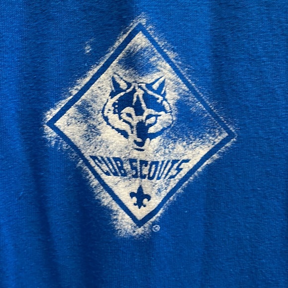 BSA Boy Cub Scouts I BLEED BLUE GOLD Youth Large L Tee T Shirt Class B LIKE NEW - Picture 2 of 5